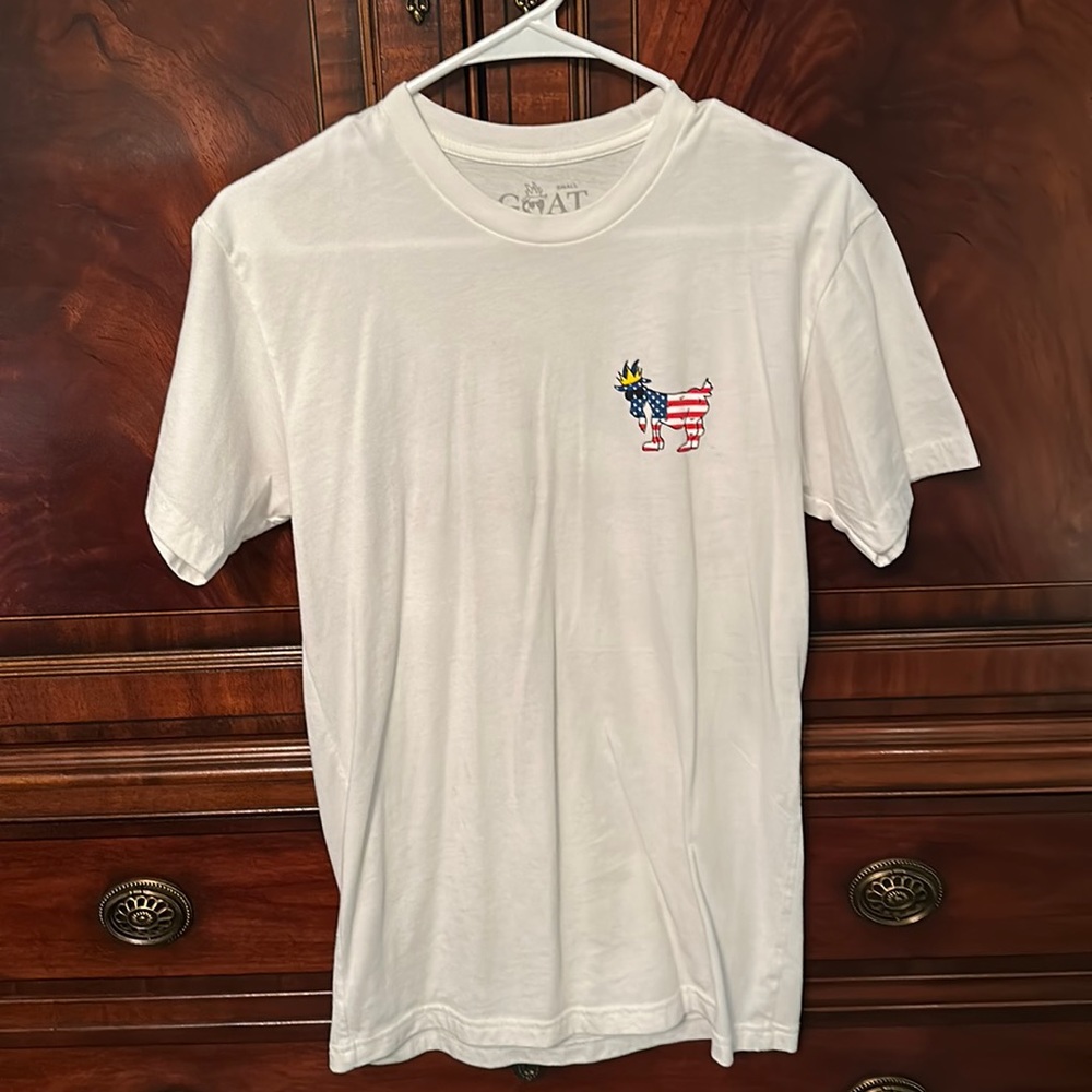 GOAT white tshirt! Hottest thing around!